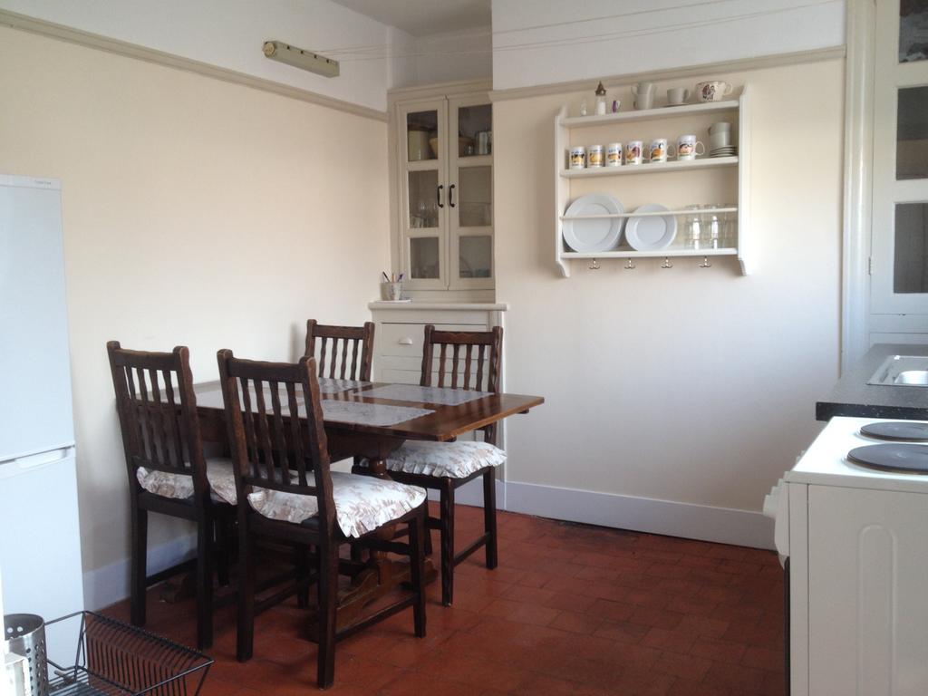 Rhuddlan House Villa Szoba fotó